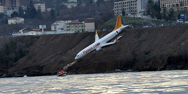 Trabzon’da 162 yolcusuyla pistten çıkan uçağın pilotunun ifadesi: Tam uçak dönerken…
