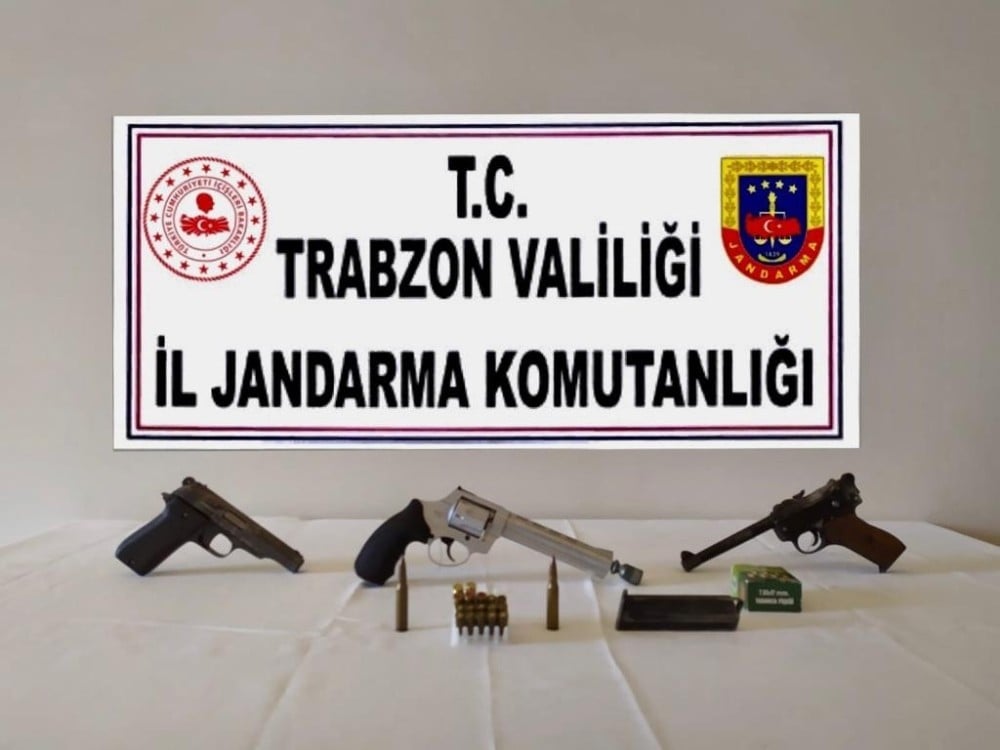 Trabzon’da silah kaçakçılığı 