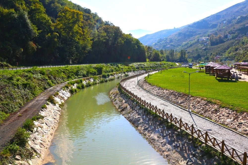 Trabzon’da taşkın riski azaltılıyor 