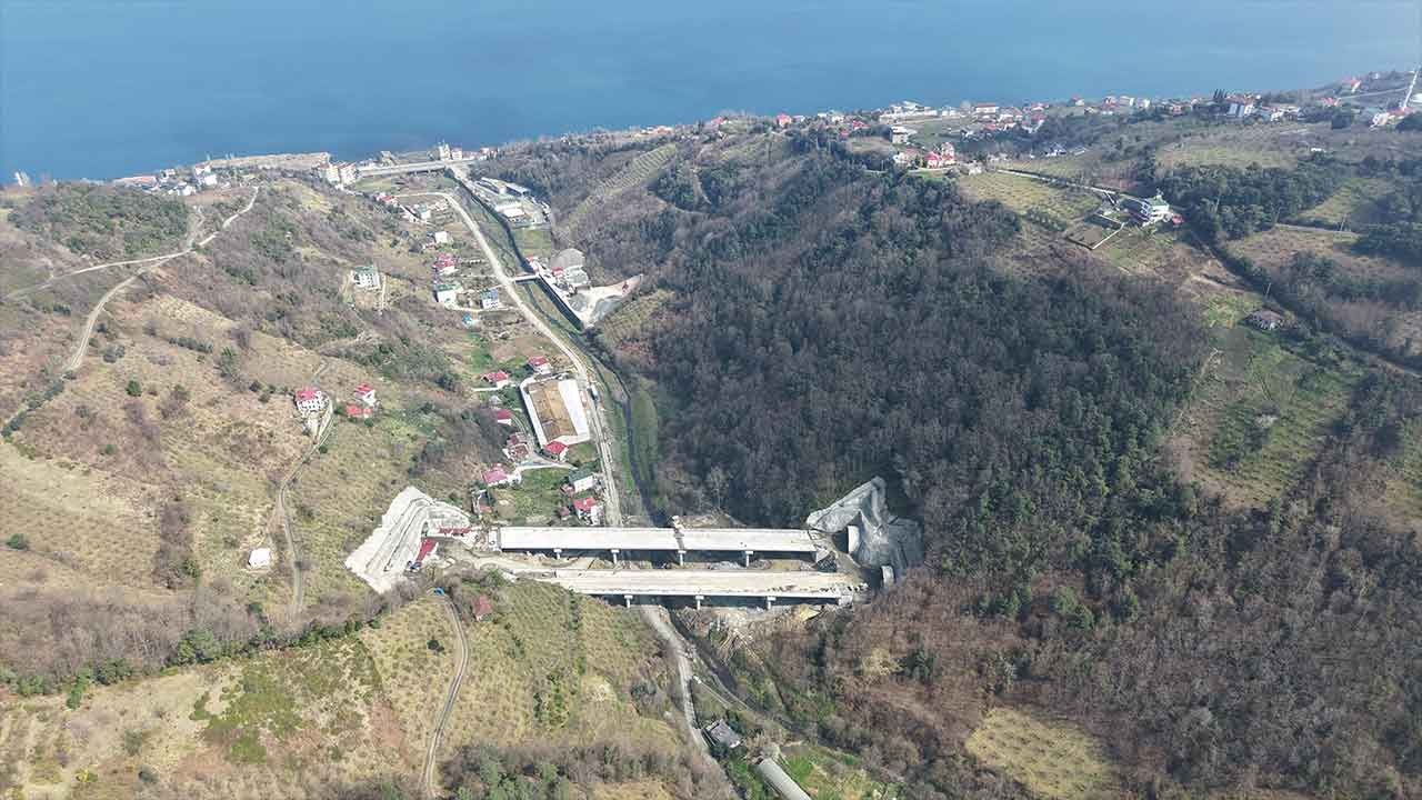 Trabzon'da ulaşım devrimi! Güney Çevre Yolu'nda dev viyadükler yükseliyor, trafik nefes alacak!