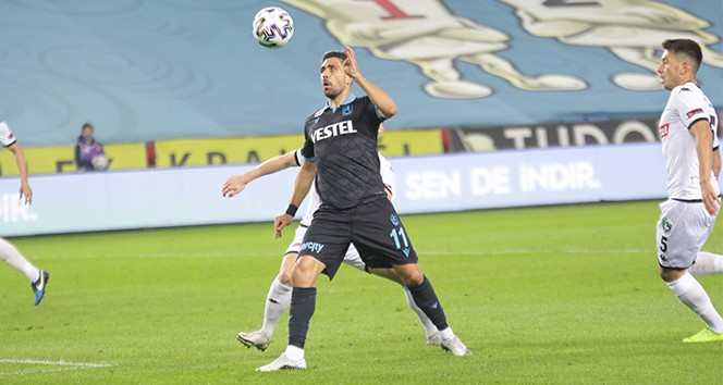 Trabzonspor 3 puanı tek golle aldı