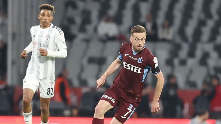 Trabzonspor evinde Beşiktaş ile berabere kaldı
