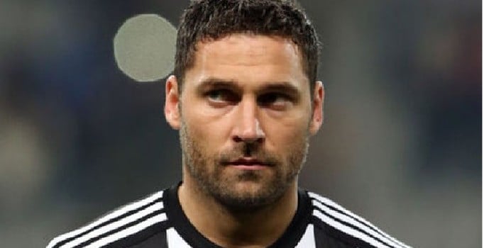 Trabzonspor, Beşiktaş'tan Tosic'i transfer ediyor