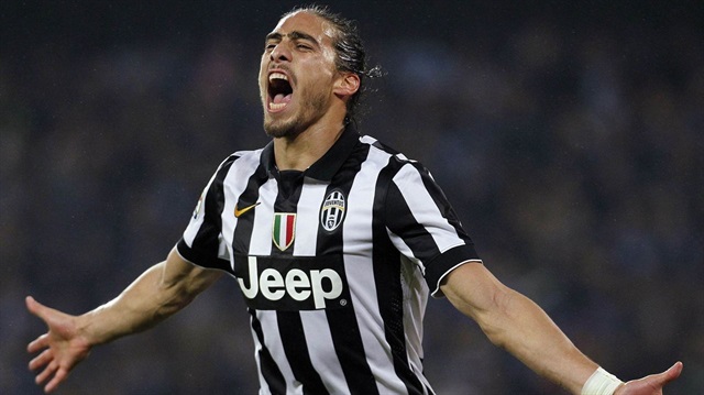 Trabzonspor Caceres'i transfer ediyor