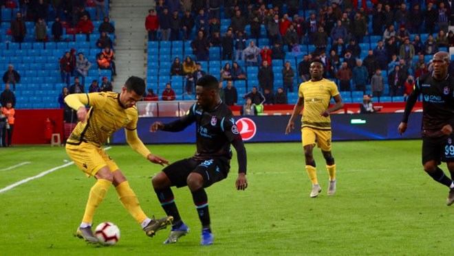 Trabzonspor Caleb Ekuban'ın bonservisini alıyor