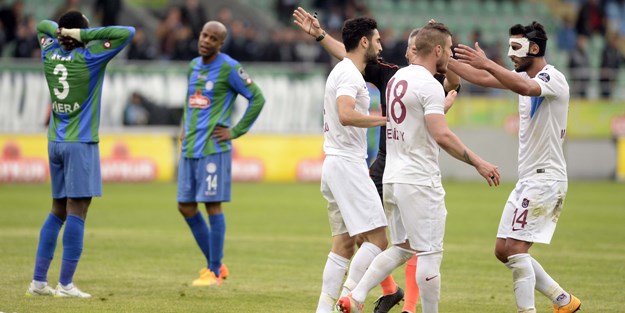 Fırtına, Rize'yi ateşe attı