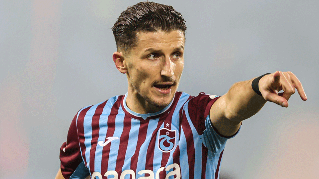 Trabzonspor Enis Bardhi ile yolları ayırdı