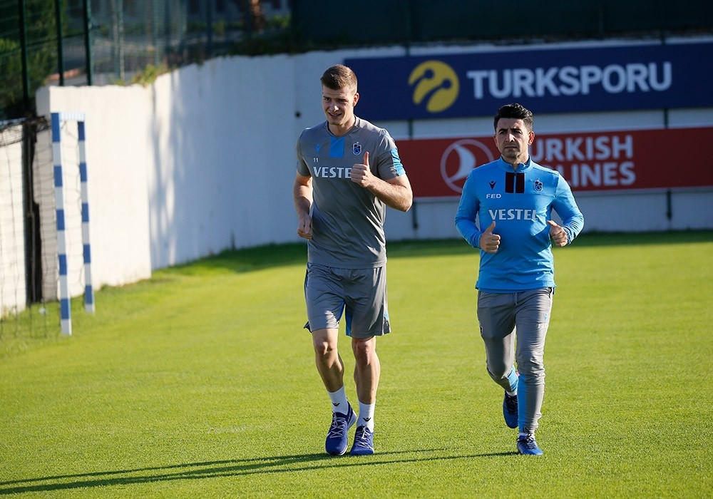 Trabzonspor günü çift antrenmanla tamamladı 