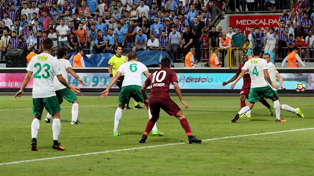 Trabzonspor, hazırlık maçında Bursaspor’a 3-0 yenildi