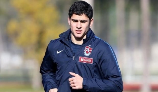 Trabzonspor iki yıldızın sözleşmesini feshetti!