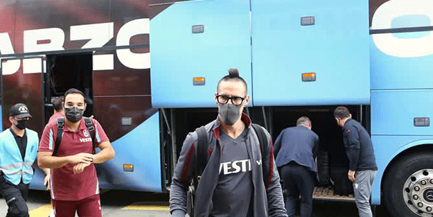 Trabzonspor kafilesi Kayseri'ye gitti