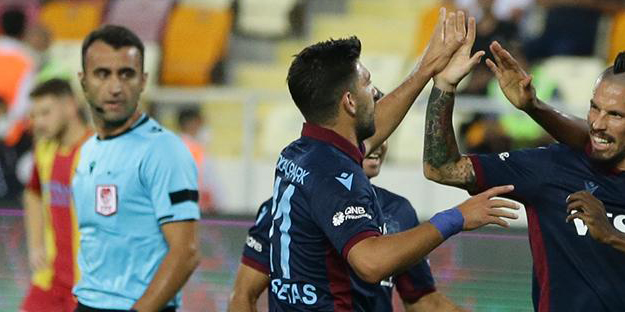 Trabzonspor - Kızılyıldız maçının ilk 11'leri