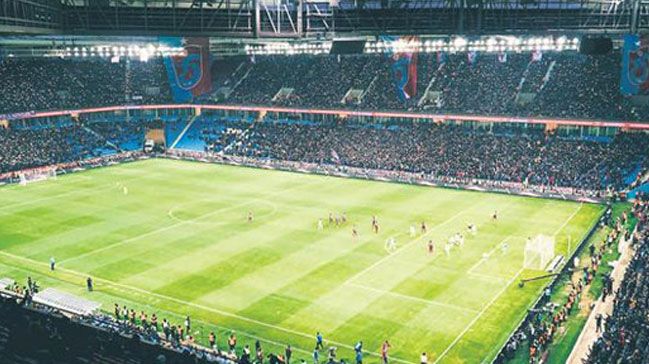 Trabzonspor Medical Park Arena'daki 3 maçta kasasını doldurdu