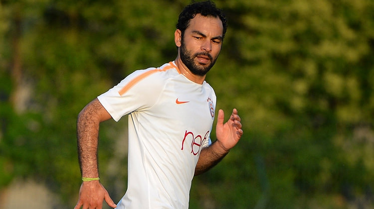 Bordo mavililer resmen duyurdu! 'Selçuk İnan ile...'