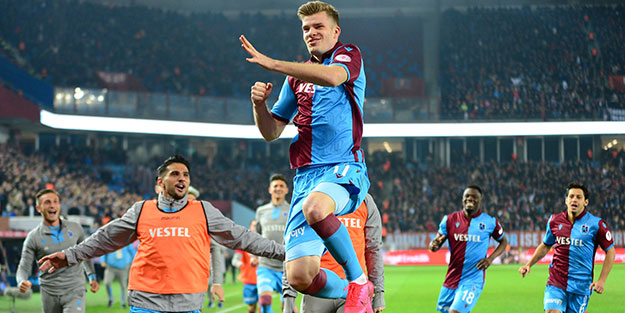 Trabzonspor rövanş öncesi Fenerbahçe karşısında avantajı kaptı