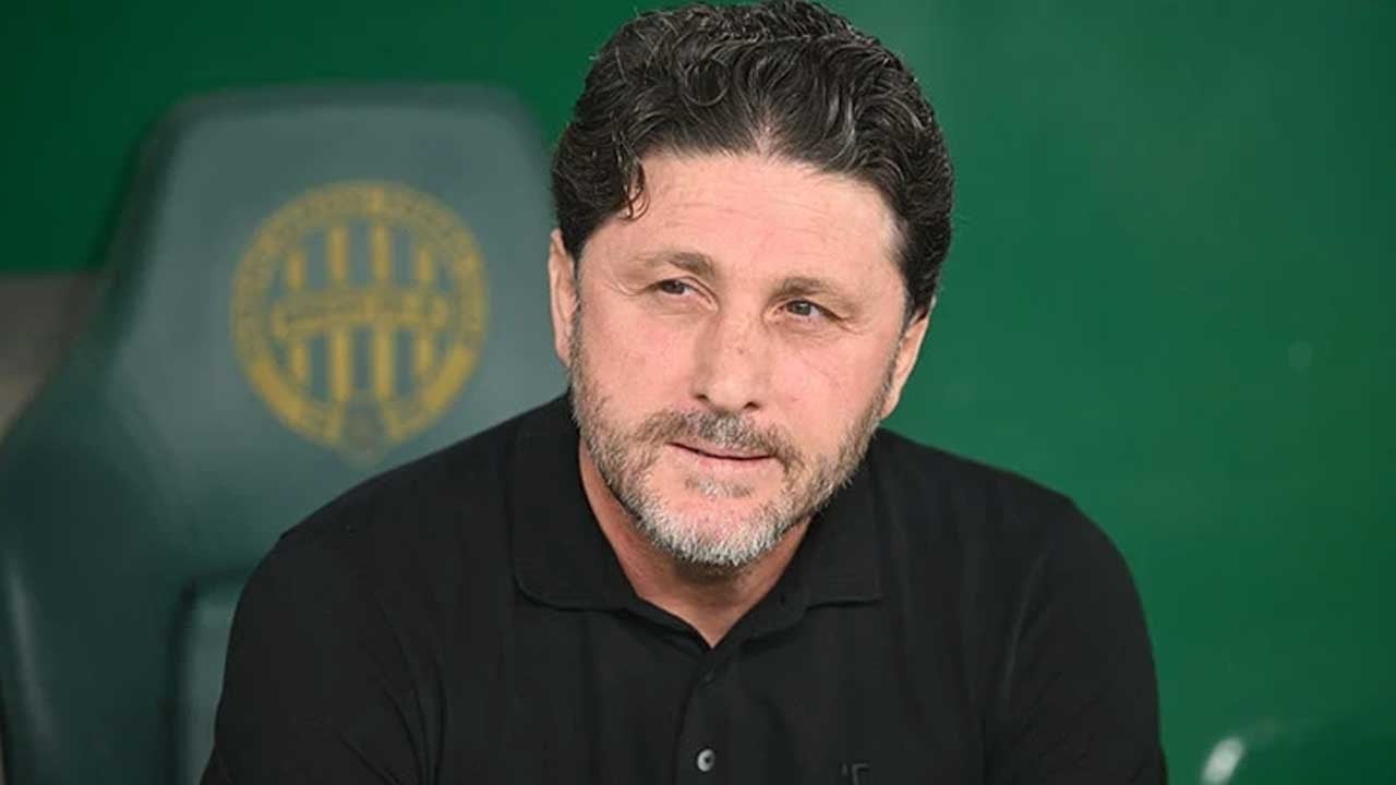 Trabzonspor Teknik Direktörü Fatih Tekke, istifa etti