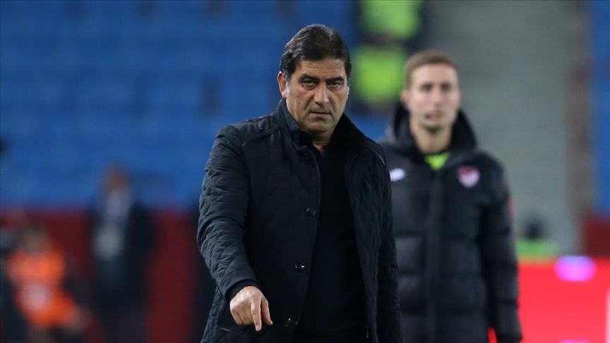Trabzonspor Teknik Direktörü Ünal Karaman: Özellikle ikinci yarı daha derli toplu oynadık