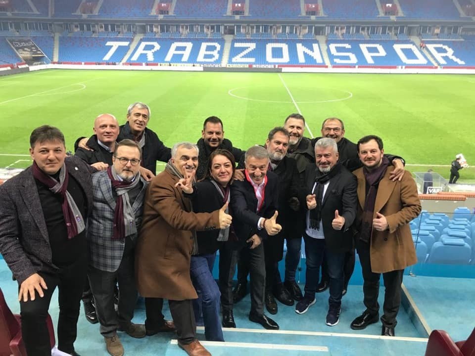 Trabzonspor yönetimi, Fenerbahçe galibiyetlerinden mutlu 