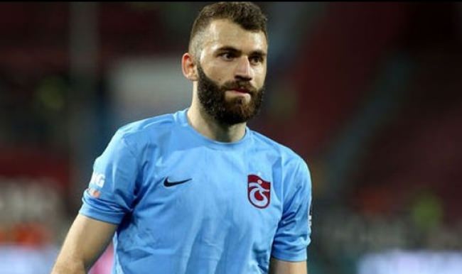 Trabzonspor, Yumlu'nun sözleşmesini uzattı