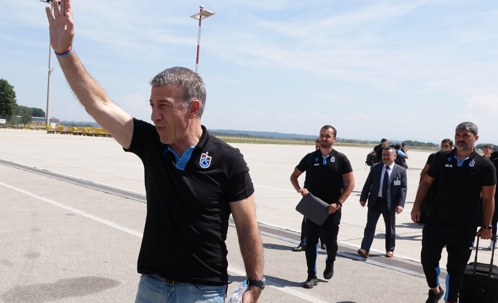 Trabzonspor’a Linz’de coşkulu karşılama 