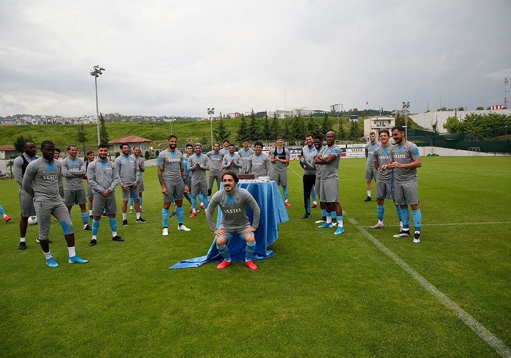 Trabzonspor’da Da Costa ve Guilherme’ye doğum günü sürprizi 