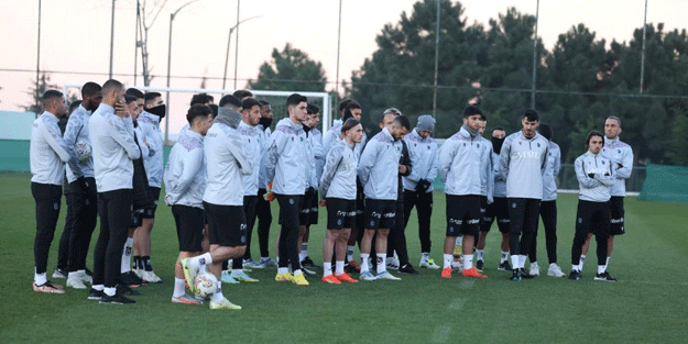 Trabzon'da moralsiz Başakşehir mesaisi