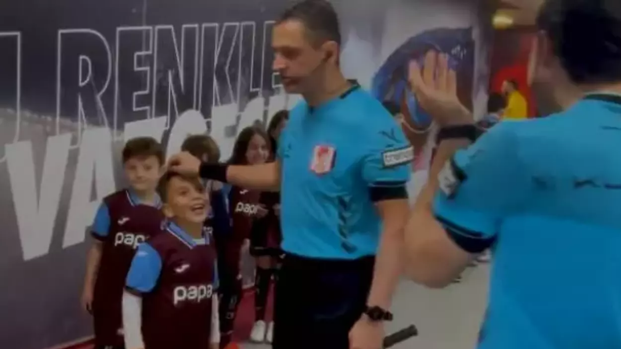 Trabzonsporlu minikten maç hakemine ‘Adalet' çağrısı