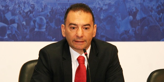 Trabzonspor'u sarsan istifa