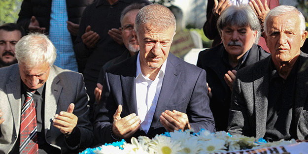 Trabzonspor'un efsanesi mezarı başında anıldı