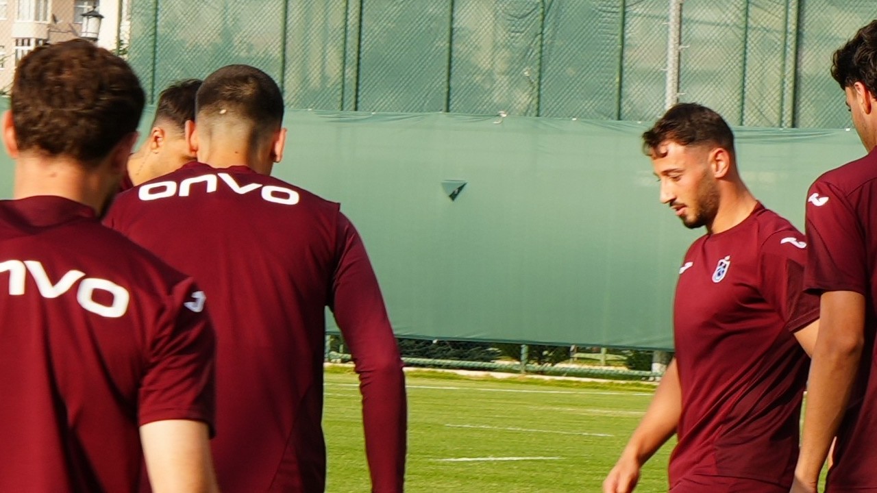 Trabzonspor’un Erzurum kampı başladı