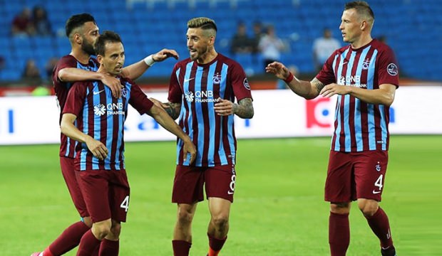 Trabzonspor'un rakibi Milan! Garip anlaşma