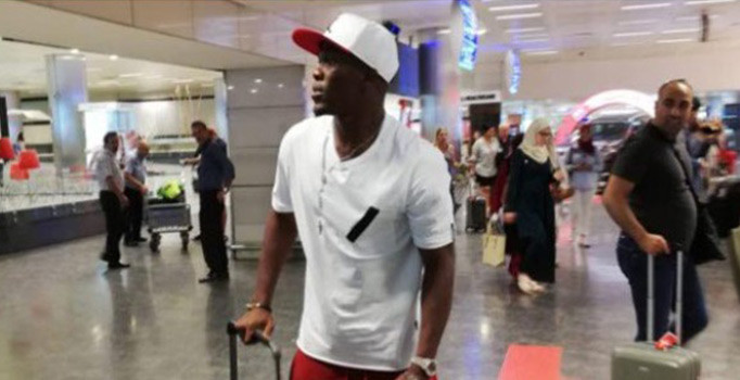 Trabzonspor'un transferi Antony Nwakaeme, İstanbul'da