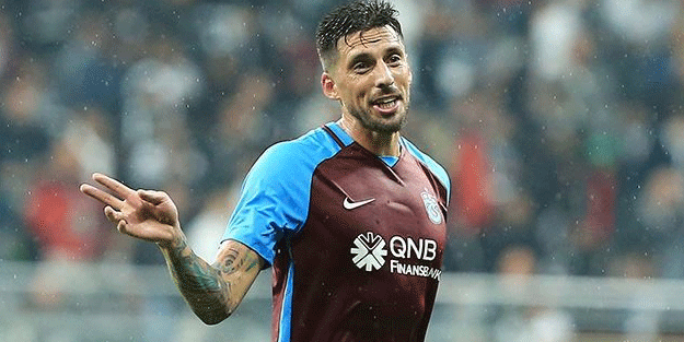 Trabzonspor'un yıldız futbolcusu Jose Sosa'ya Arjantin ekibi resmen talip oldu!
