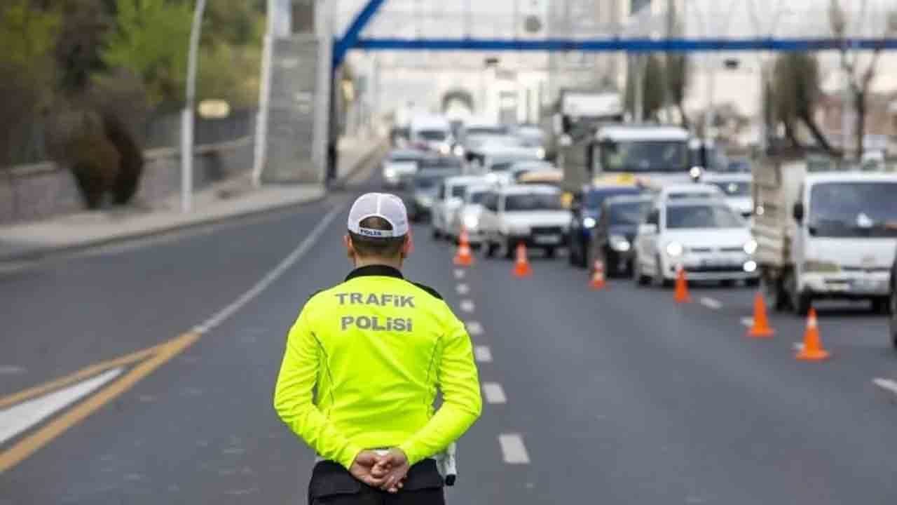 Trafiğe ‘29 Ekim’ düzenlemesi: İstanbul’da bu yolları kullananlar dikkat!