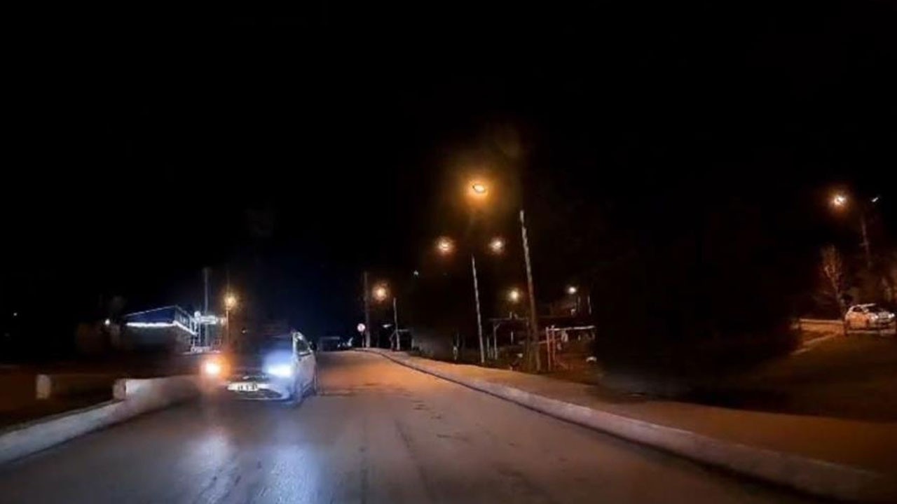 Trafiği tehlikeye attı! Karabük’te maganda dehşeti