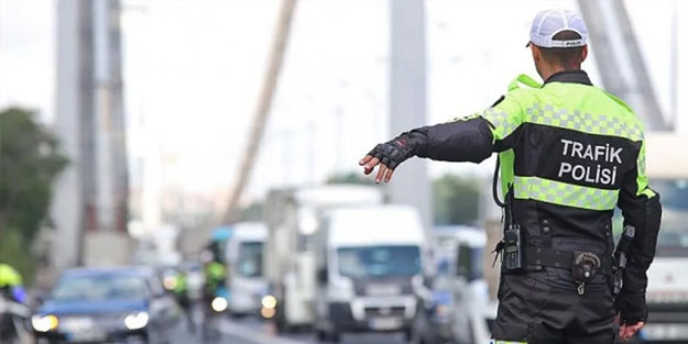 Trafik cezaları ne kadar oldu 2021 Alkollü olarak araç kullanma, hız sınırını aşma cezaları ne oldu?