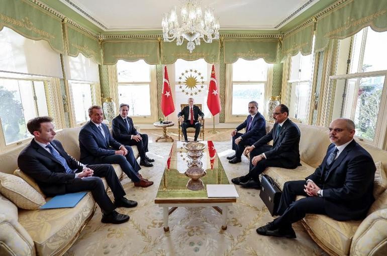 Trafik hızlandı! Çadır zirvesi sonrası İsrail'e gitti