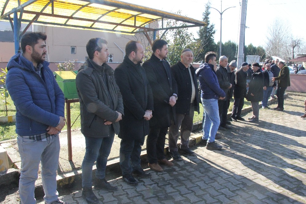 Trafik kazasında hayatını kaybeden Ali Kaptan son yolcuğuna uğurlandı 