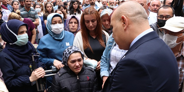 Trafik kazasında yaralanan doktor, hastanede hayatını kaybetti