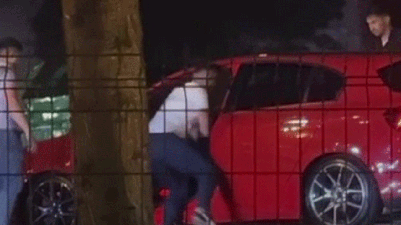 Trafik ortasında kavga: Sürücüyü araç içerisinde darp edip ölümle tehdit etti!