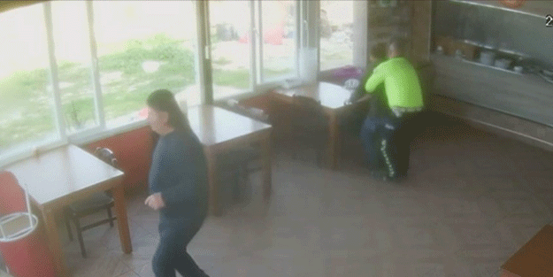 Trafik polisi hayat kurtardı