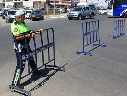Trafik yoğunlaştı ilçeye giriş yasaklandı