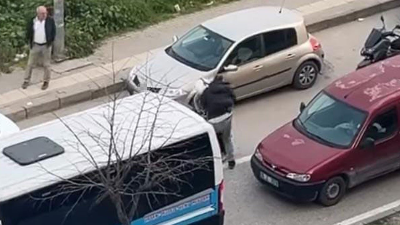 Trafikte coplu kavgaya ağır ceza: 180’er bin lira para cezası, ehliyete 60 gün el koyma, araçlara 60 gün men…