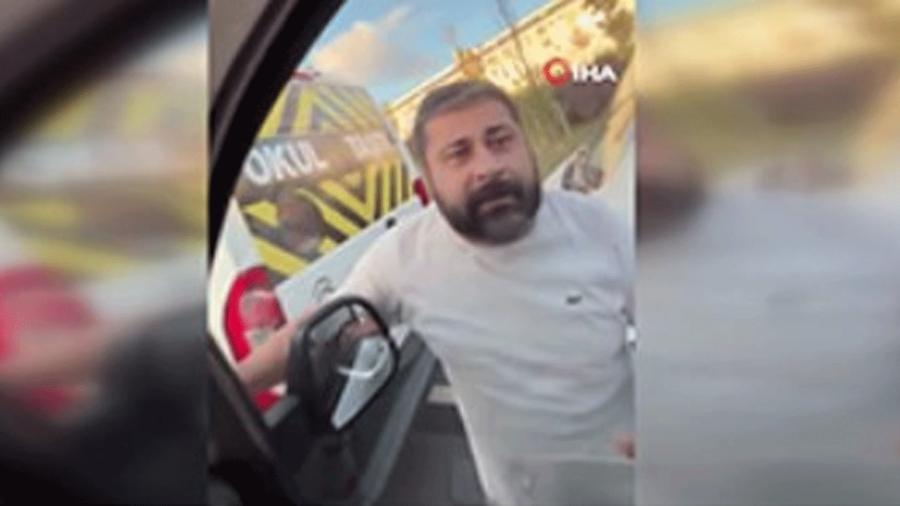 Trafikte kaynak kavgası: Servis şoförlerine tepki yağdı!
