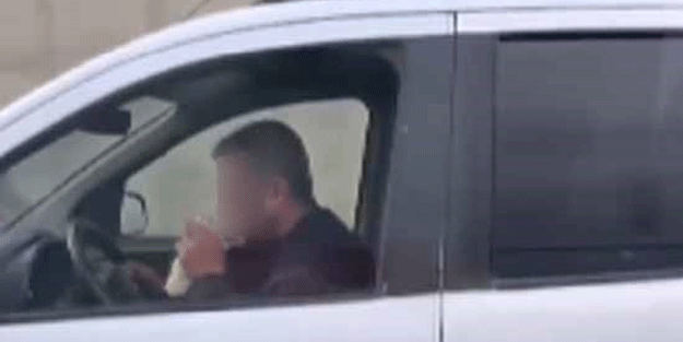 Trafikte şoke eden görüntü!