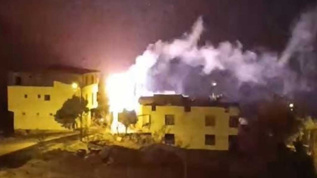 Trafo bomba gibi patladı, gece gündüze döndü