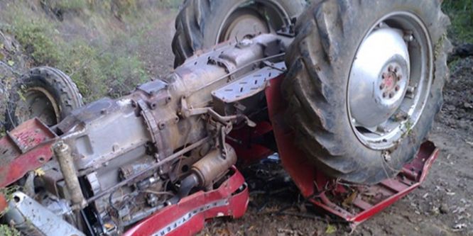 Osmaneli’de traktör devrildi: 1 yaralı