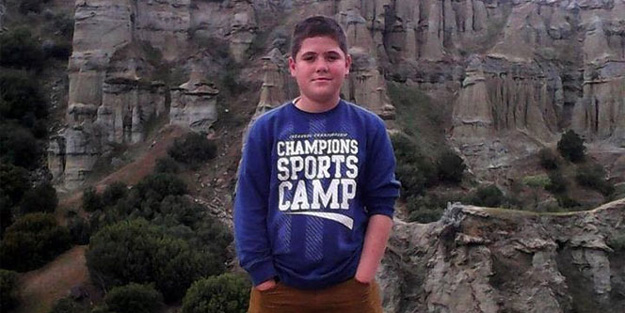 Traktörün altında can verdi