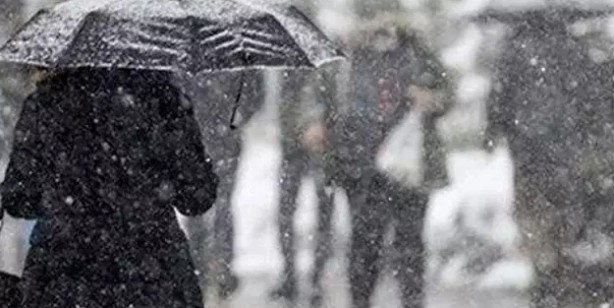 Trakya bölgesi ve Ankara için uzmanı uyardı: kar yağışı var, o tarihe kadar montları ve botları hazırlayın!