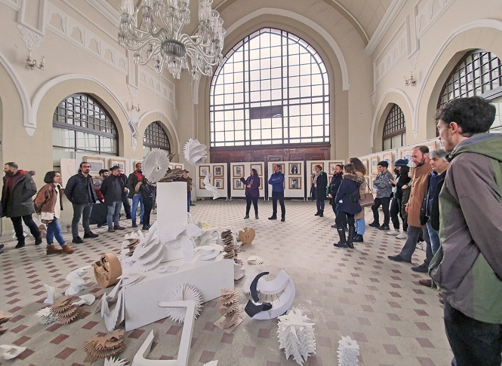 trakya universitesi guzel sanatlar fakultesinden temel sanat isleri sergisi